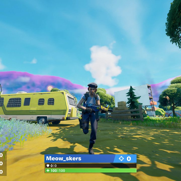 Jill using SMG in Fortnite.
