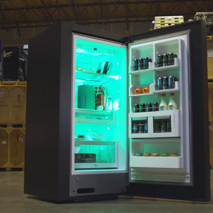 Xbox Series X Replica Mini Fridge.