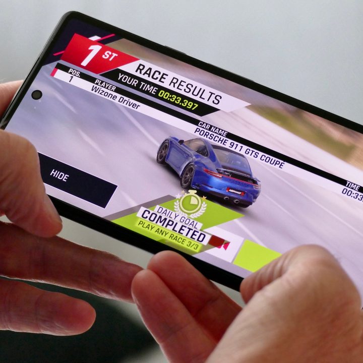 Asphalt 9 on the Pixel 6.