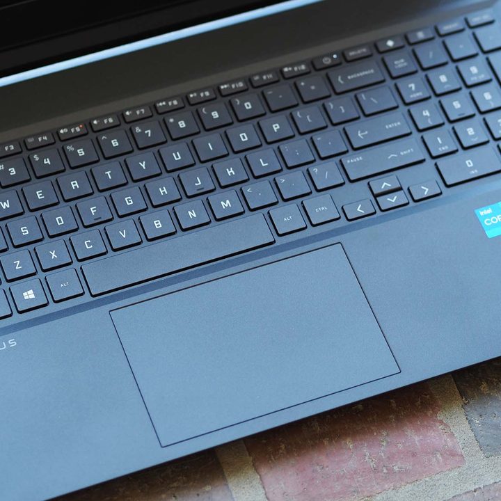 Closeup image of the keyboard on the HP Victus 16.