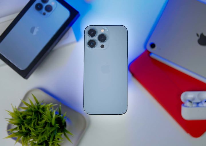 iPhone 13 Pro review.