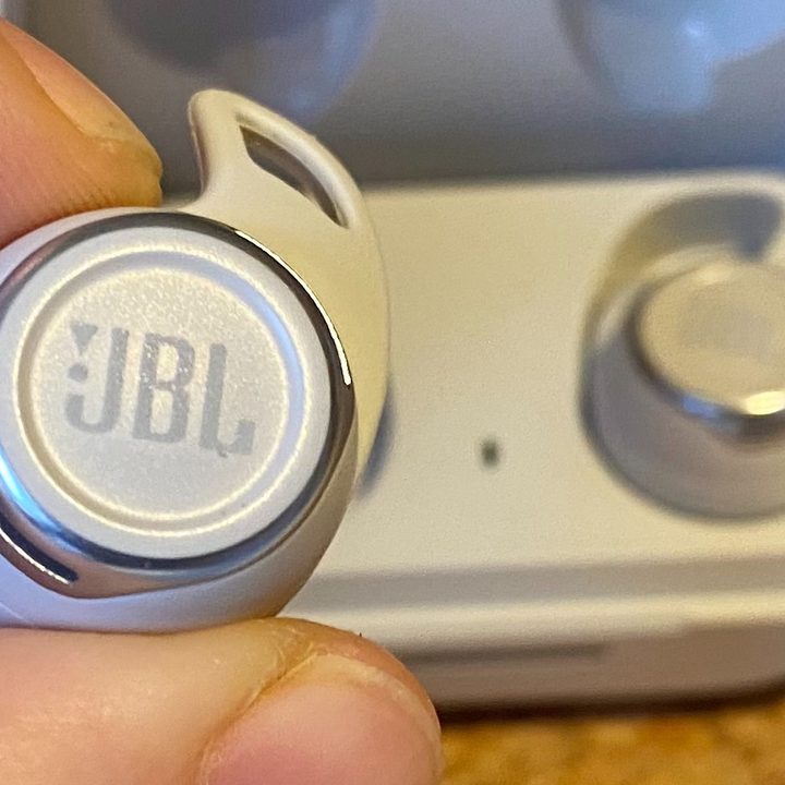 jbl reflect flow pro review featured