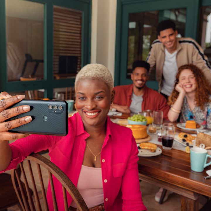 Image of a picture being taken with a Moto G Power.
