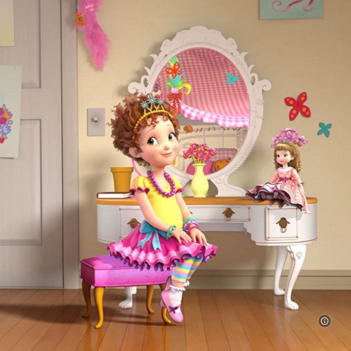 Nancy Clancy returns in Fancy Nancy season three.