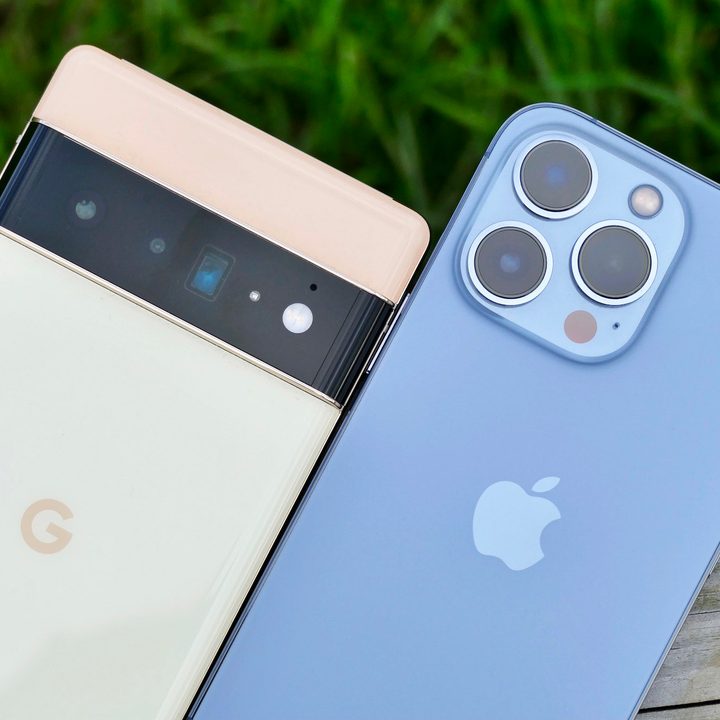 Pixel 6 Pro and iPhone 13 Pro camera modules.