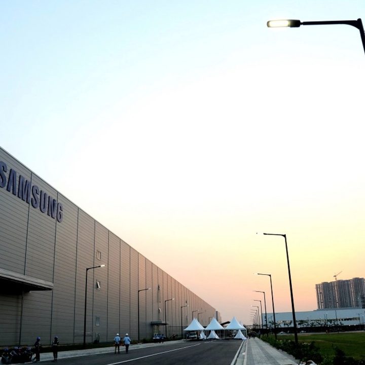Samsung's factory in India is also the world's largest mobile factory.
