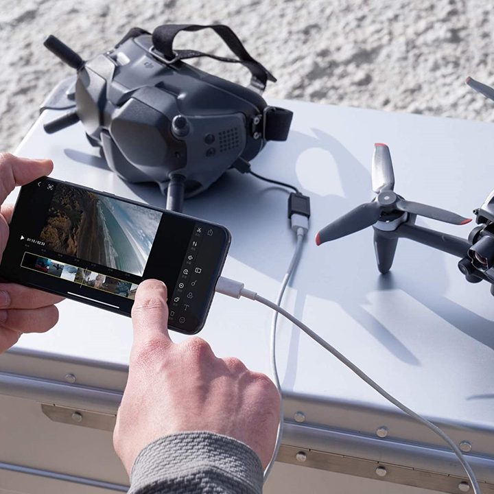 Setting up DJI FPV drone with app and VR getting set up.