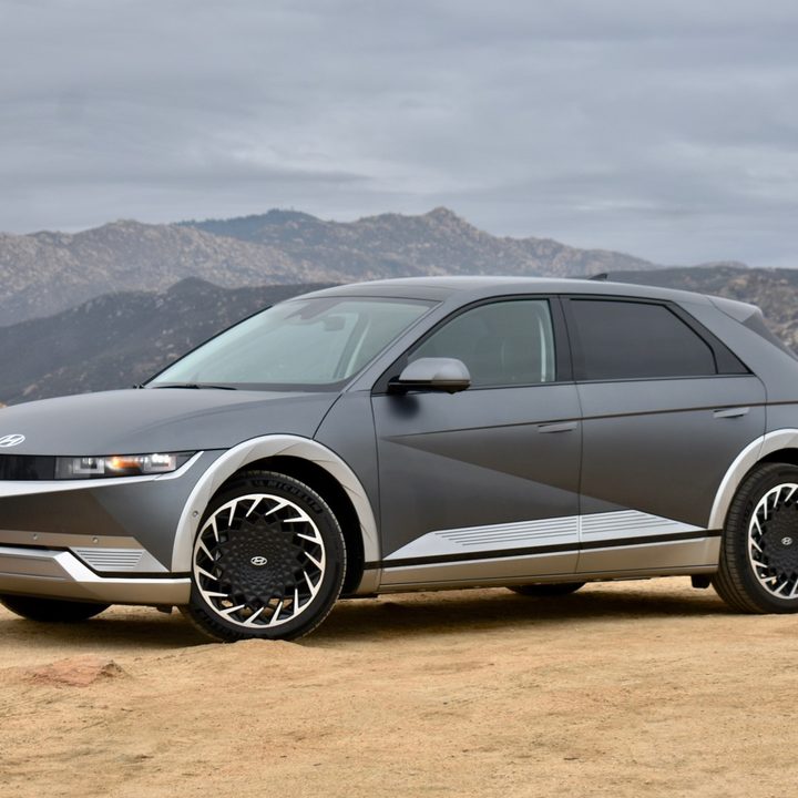 2022 Hyundai Ioniq 5 front three quarter view.