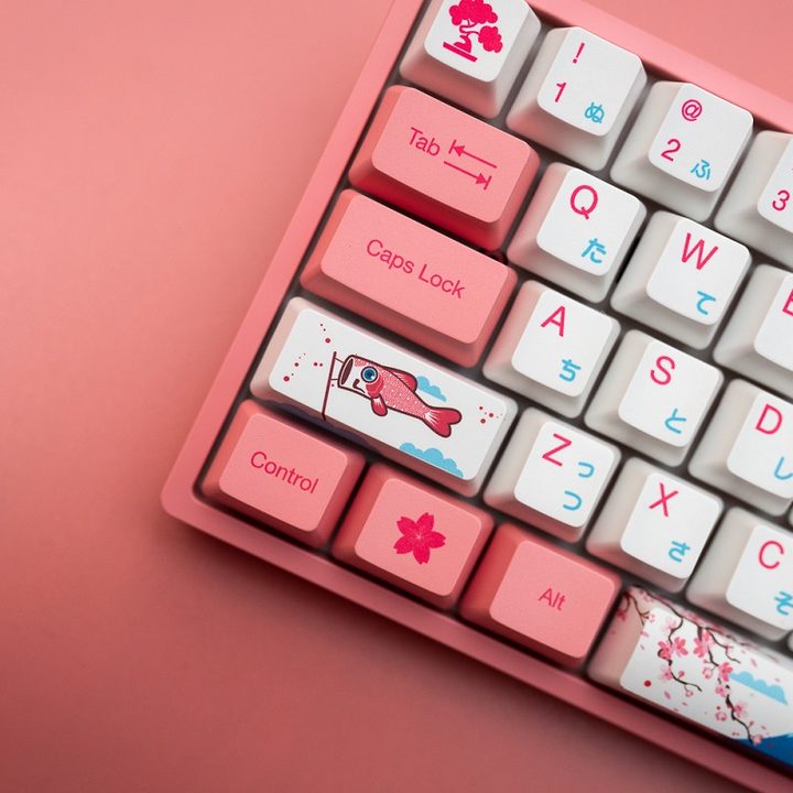 A keycap on the Akko World Tour keyboard.