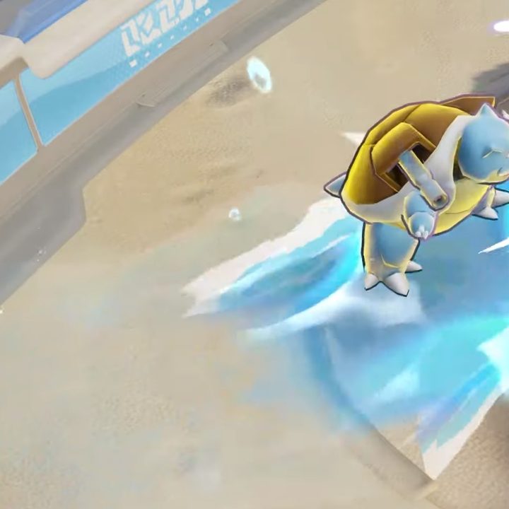 Blastoise using Surf in Pokémon Unite.