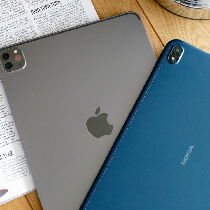 iPad Pro and Nokia T20 tablets.