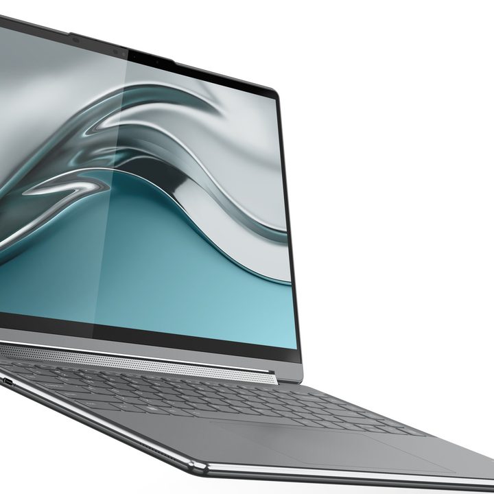 Lenovo Yoga 9i left-hand view.