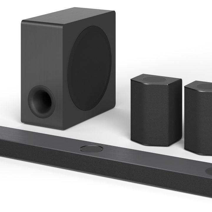 LG S95QR Soundbar.