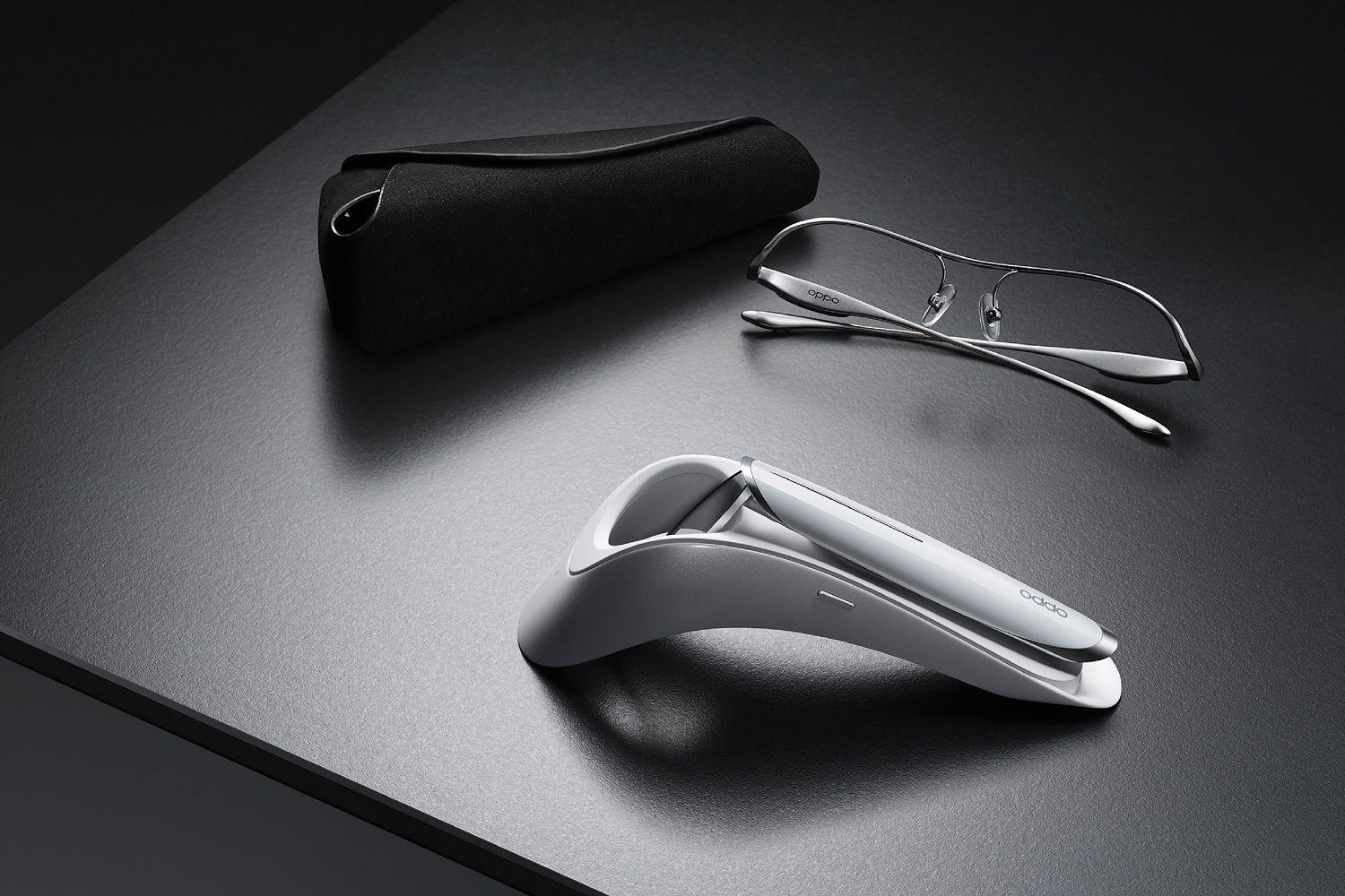 Oppo Air Glass sales package.