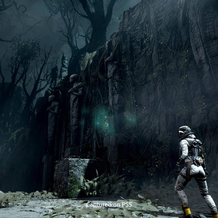 Selene walking in Returnal.