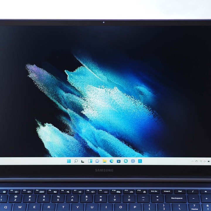 The Samsung Galaxy Book Odyssey's display showing an image of the homescreen.
