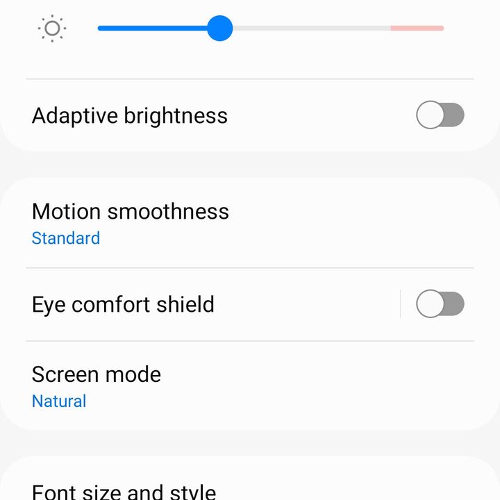 These are the Display settings for a Galaxy S21