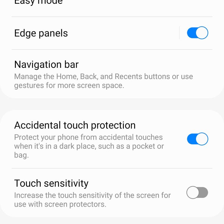 These are the Display settings for the Galaxy S21