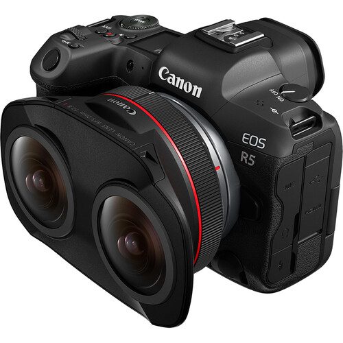Canon EOS R5 with VR Lens.