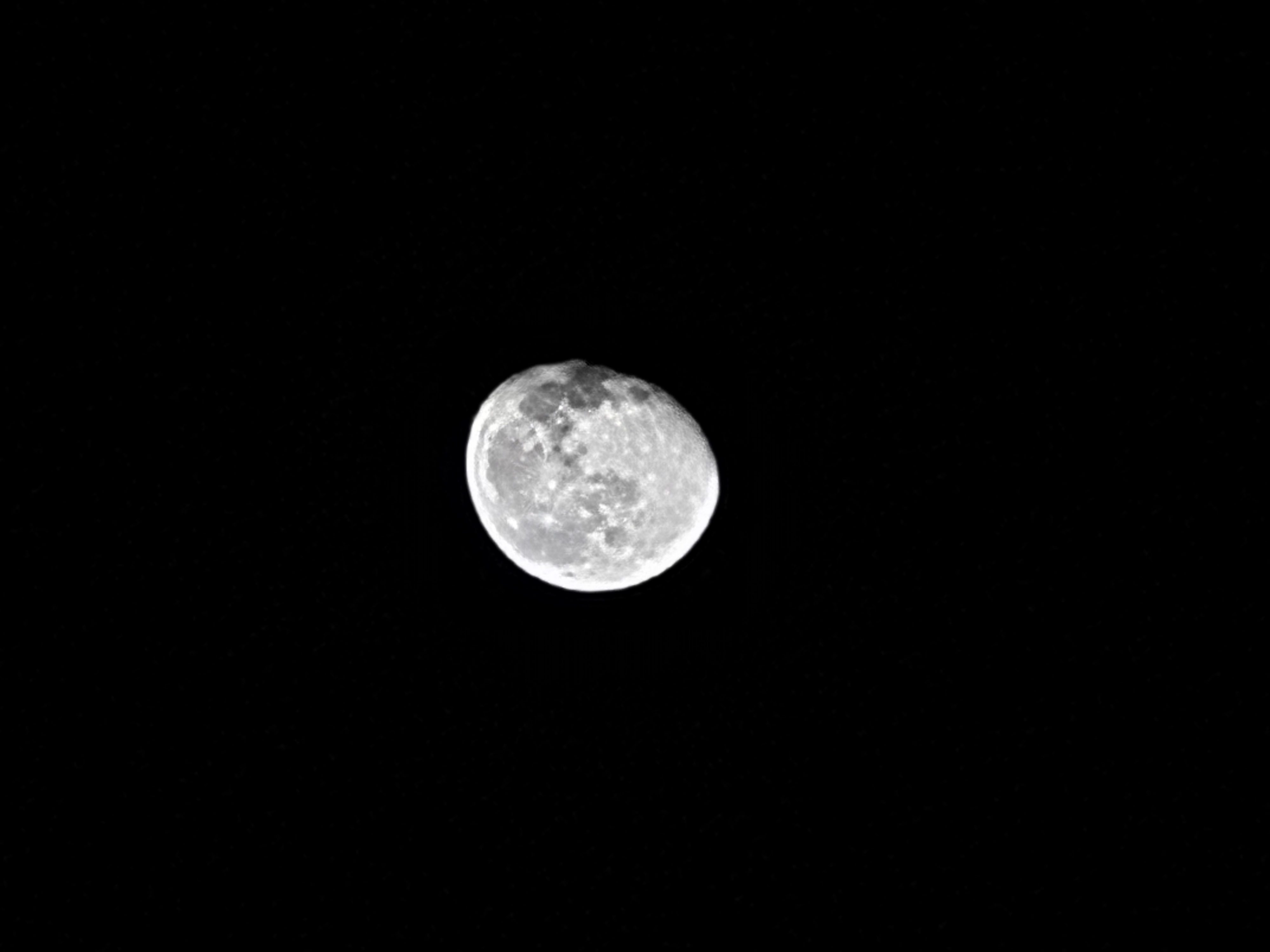 This is a photo sample from the Samsung Galaxy S21 FE 5G using space zoom.
