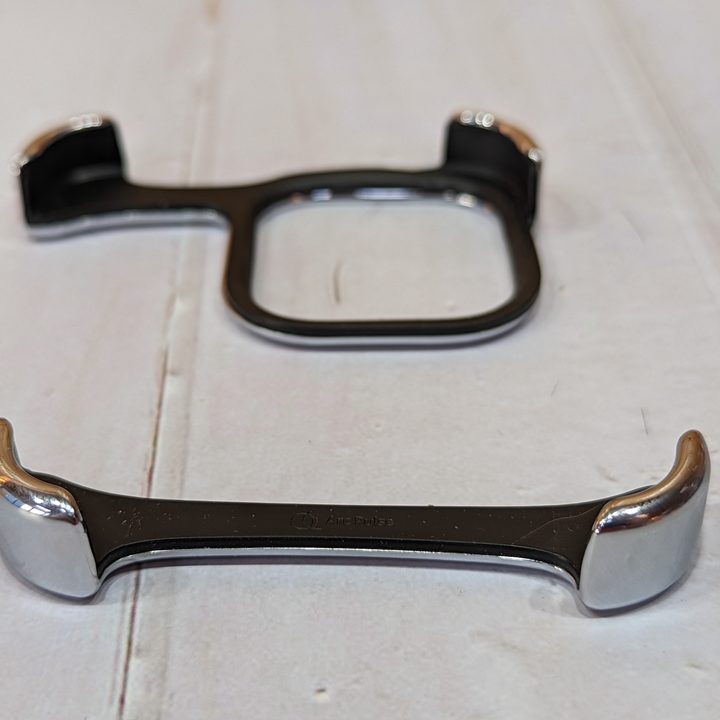 The Arc Pulse case comes in two pieces with a metal layer and rubberized layer.