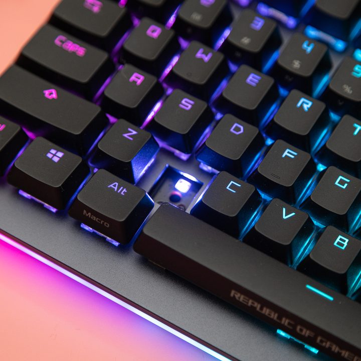 Empty key slot on the ROG Strix Flare II Animate.