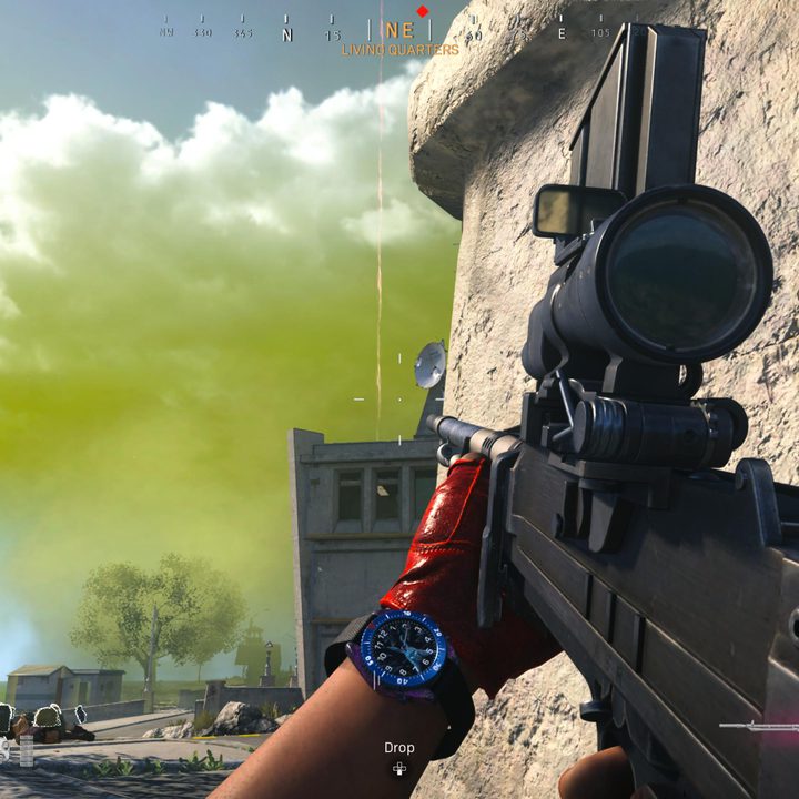 Respawn flare in sky in Warzone.