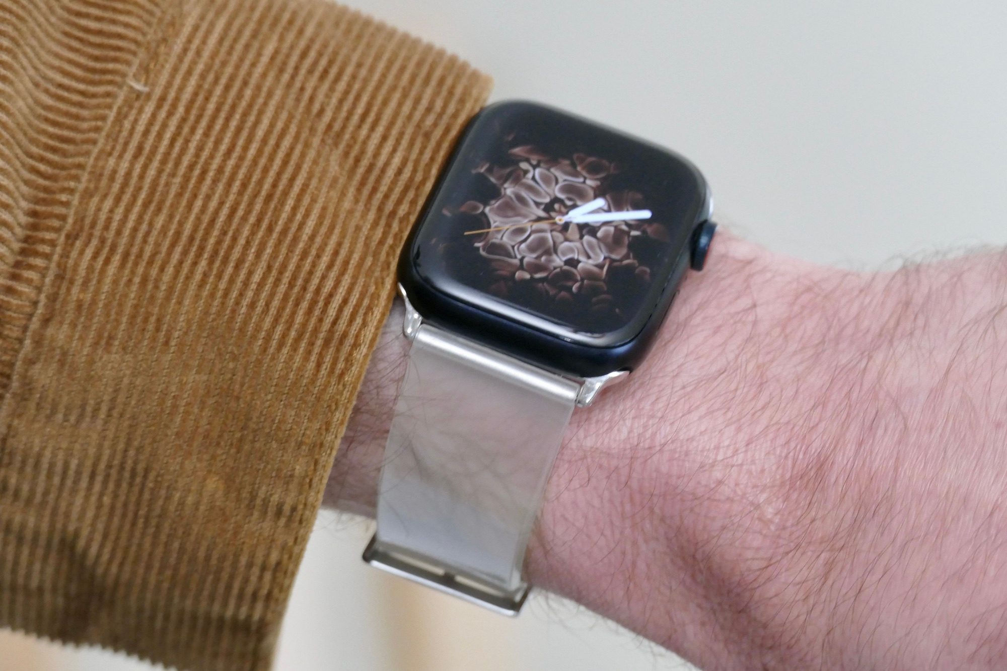 Casetify glow-in-the-dark Apple Watch band front view.
