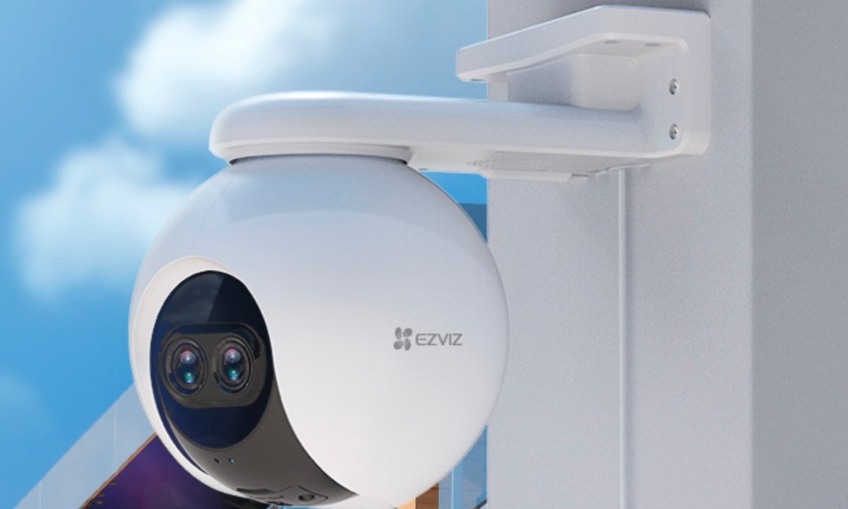 The EZVIZ C8PF mounted on a house.
