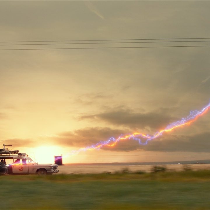 A scene faturing the Ecto-1 chasing a ghost in Ghostbusters: Afterlife.