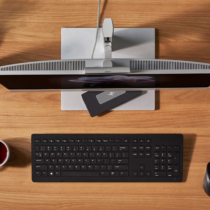 The wireless charging stand on the HP EliteOne 800.