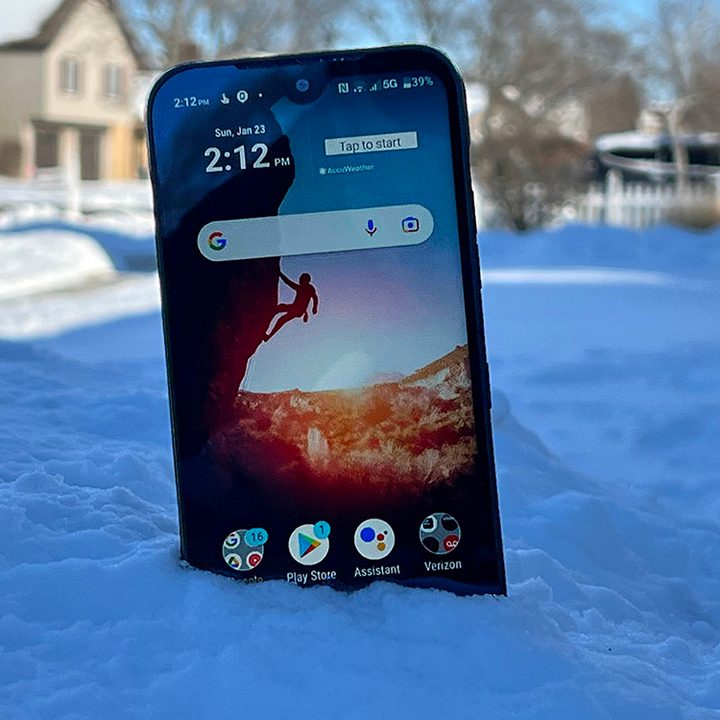The Kyocera Durasport 5G can survive cold temperatures.