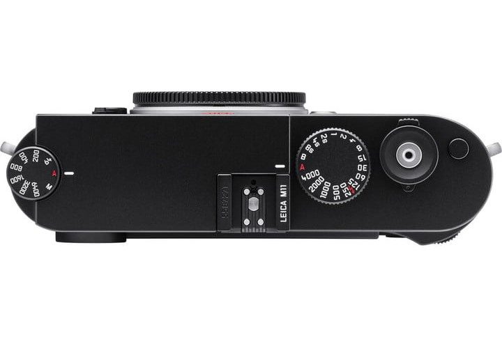 The top plate and controls of the Leica M11.