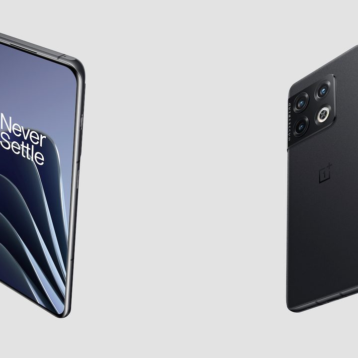 The OnePlus 10 Pro in the Volcanic Black color.
