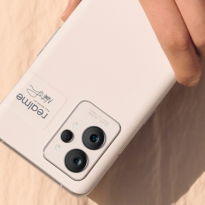 Realme GT 2 Pro camera module.