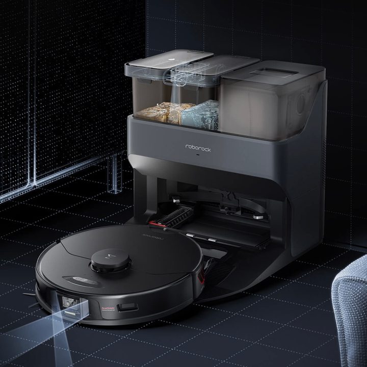 The Roborock S7 MaxV recharging.