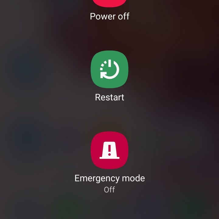 Samsung power menu showing the power off, restart, and emergency mode icons.