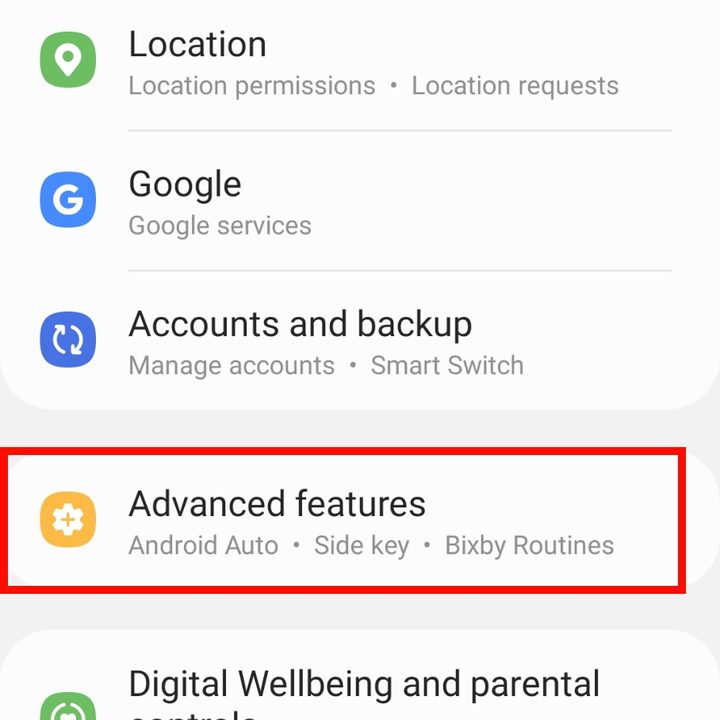 Advanced Features menu on a Samsung Galaxy S20.