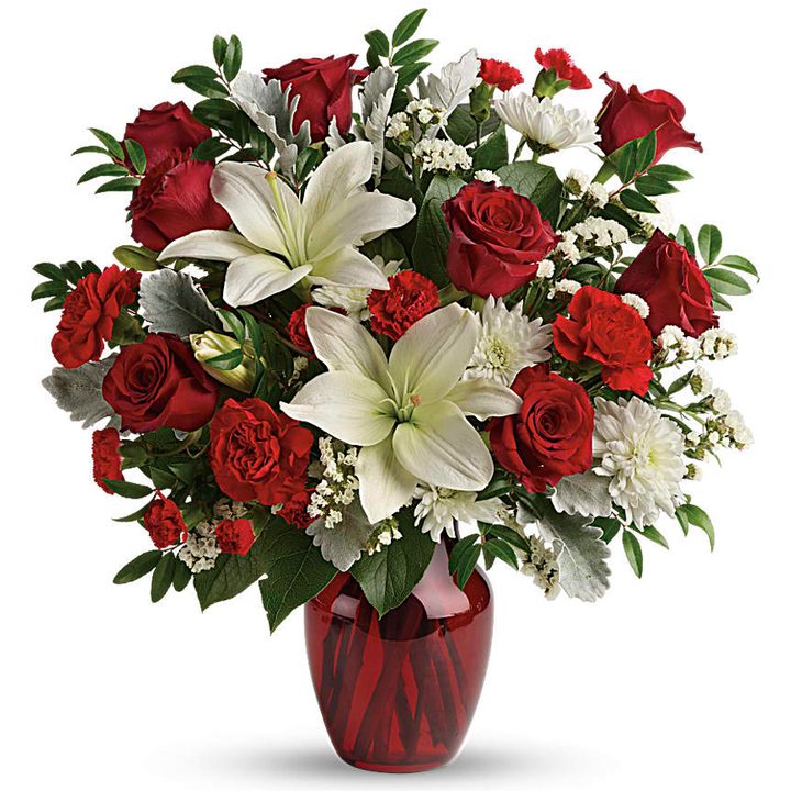 Teleflora visions of love bouquet.