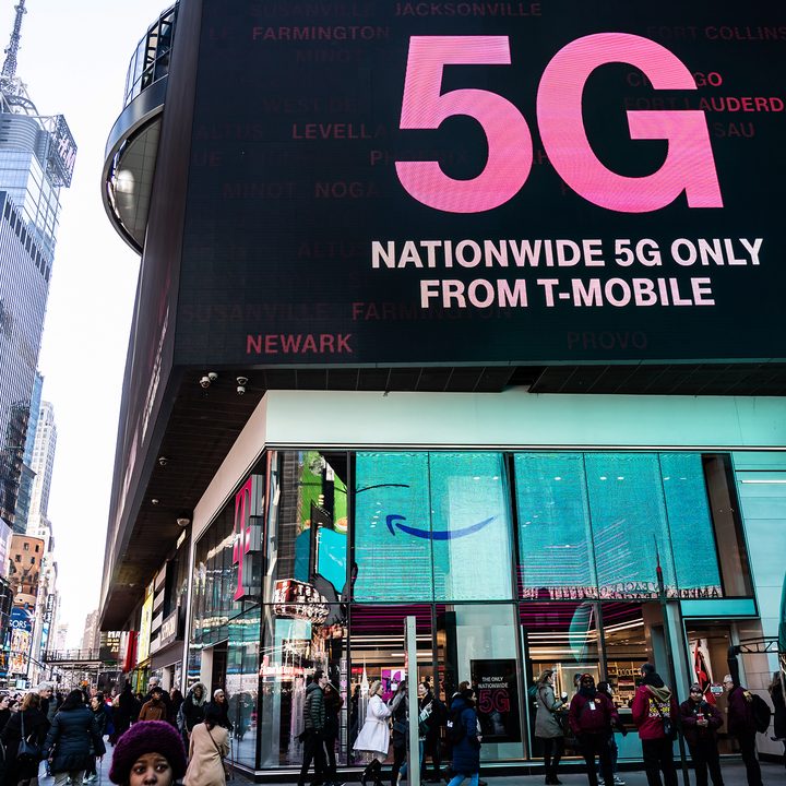 T-Mobile 5G nationwide network advertisement.