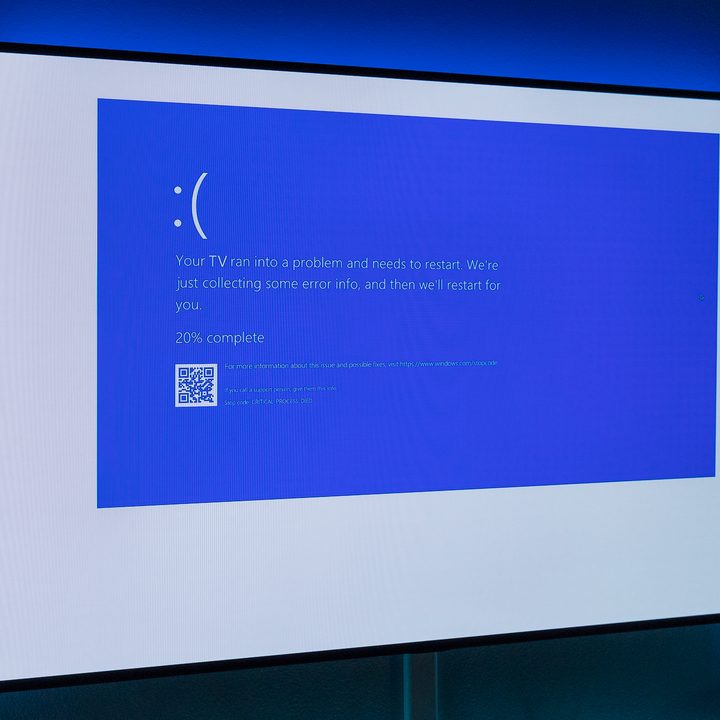 Blue screen of death on on TV.