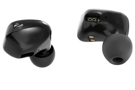 The Zorloo Zophia hybrid wireless earbuds.