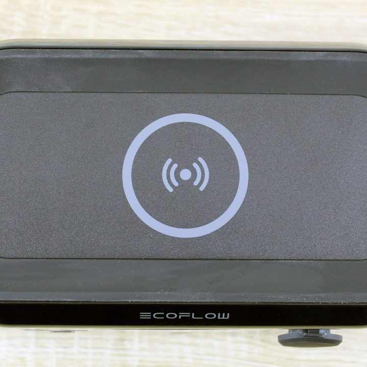The top view of EcoFlow River Mini.