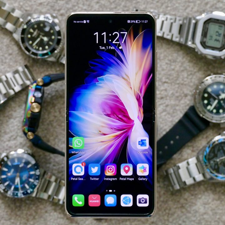 The Huawei P50 Pocket with the screen on.