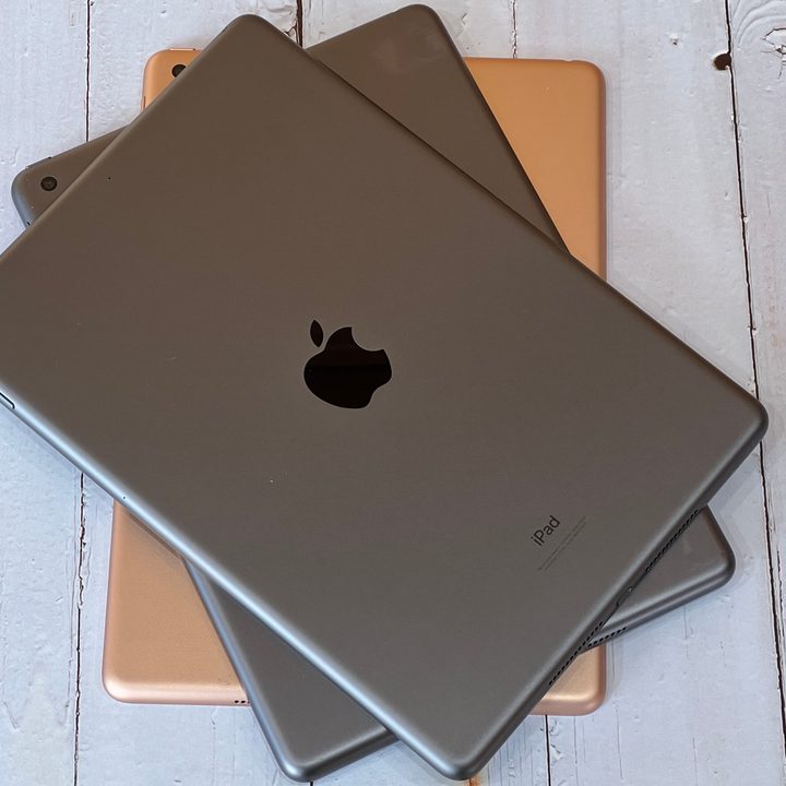 The iPad 2021 looks exactly like the last two generations of iPad.