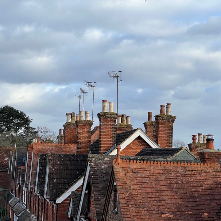 Apple iPhone 13 Pro 3x zoom photo of rooftops.