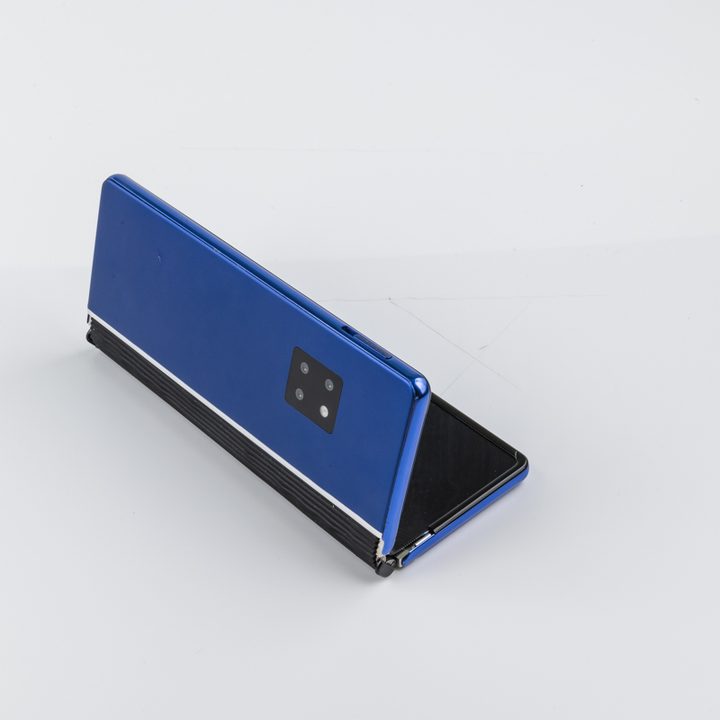 TCL Ultra Flex concept device.
