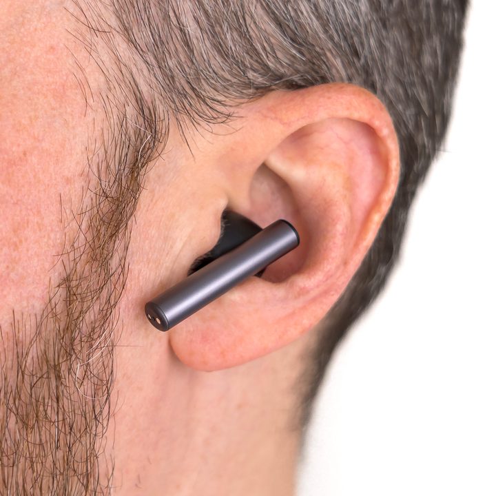 Man wearing Oddict Twig Pro.
