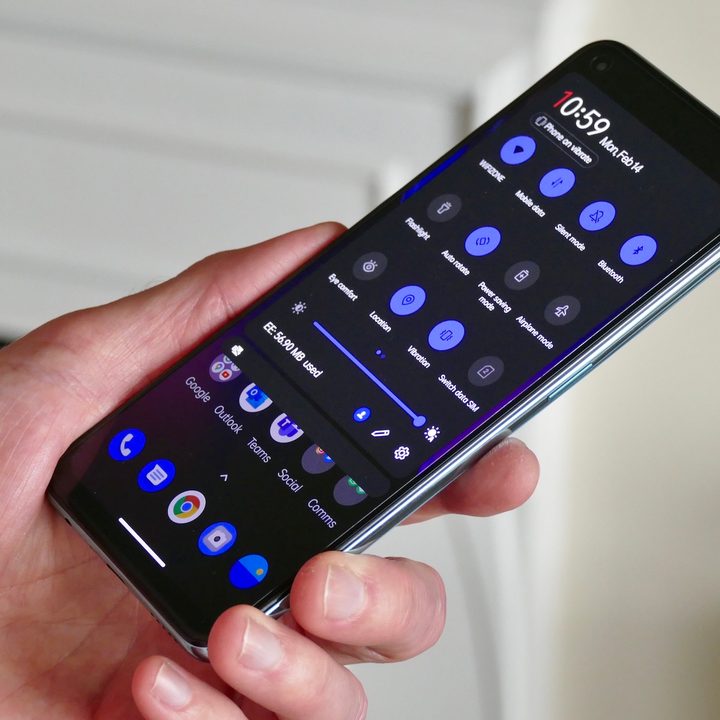 OnePlus Nord CE 2 5G Quick Settings mode.