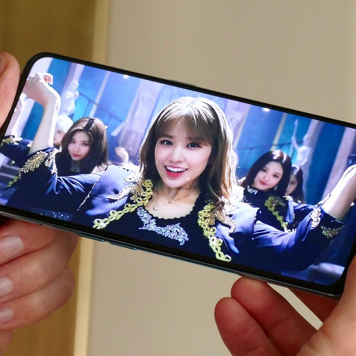 The OnePlus Nord CE 2 5G playing a video.